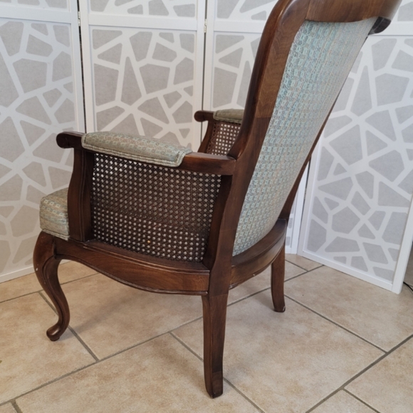 Wicker Sided Accent Chair, Queen Ann High Back with Woven Natural Rattan Sides, - Picture 4 of 10